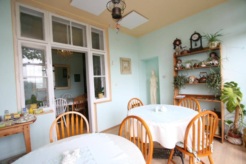 Pension Grant Lux Znojmo Extérieur photo