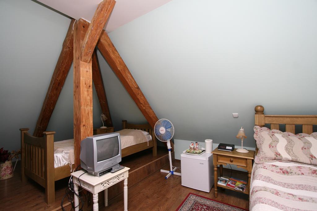 Pension Grant Lux Znojmo Extérieur photo