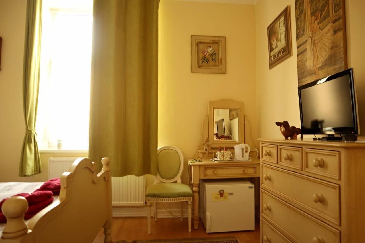 Pension Grant Lux Znojmo Extérieur photo